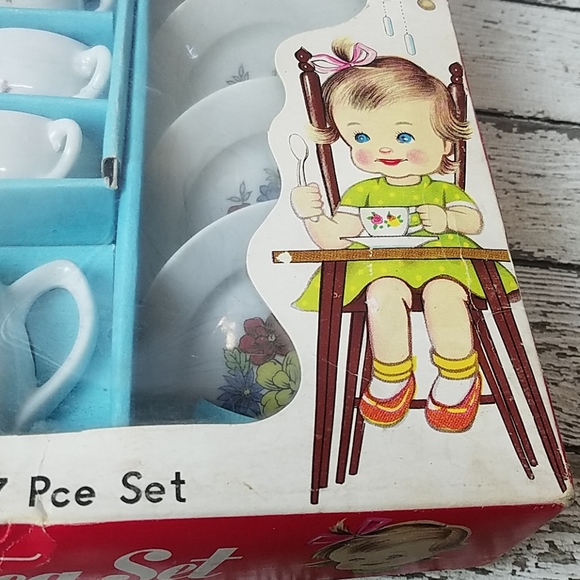 Vintage Toy China Tea Set Floral pattern NIB - Picture 8 of 8